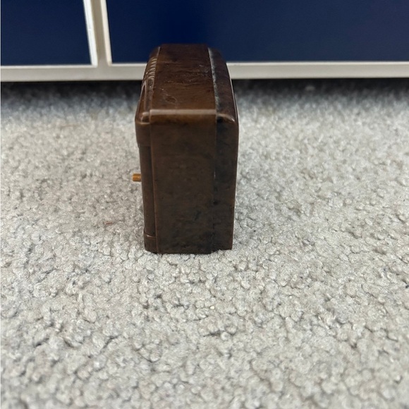 American Girl Doll Molly’s Radio - Picture 8 of 12